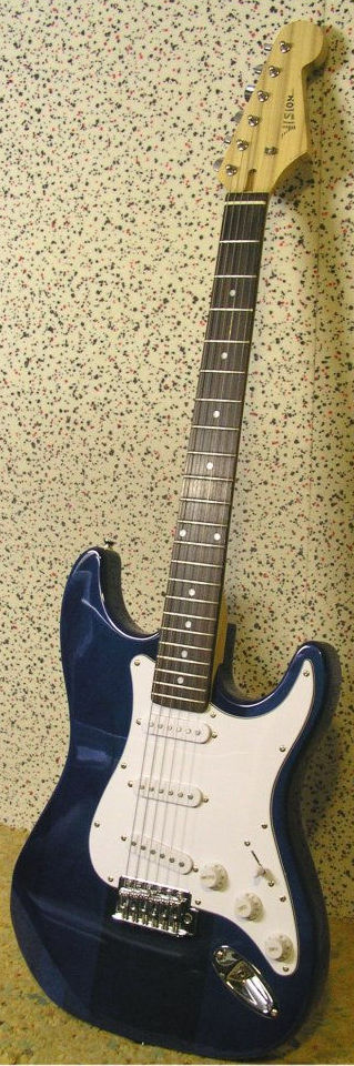 stratocaster bleu nuit